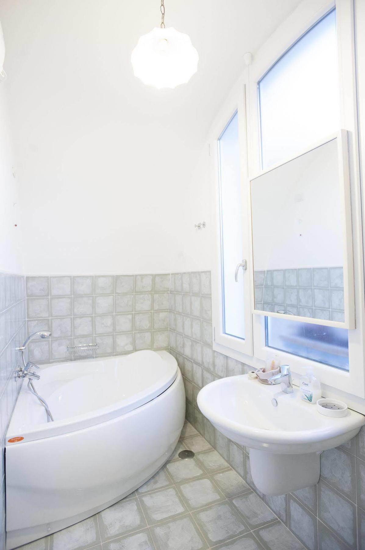 ラヴェッロLa Casa Di Carlaアパートメント エクステリア 写真