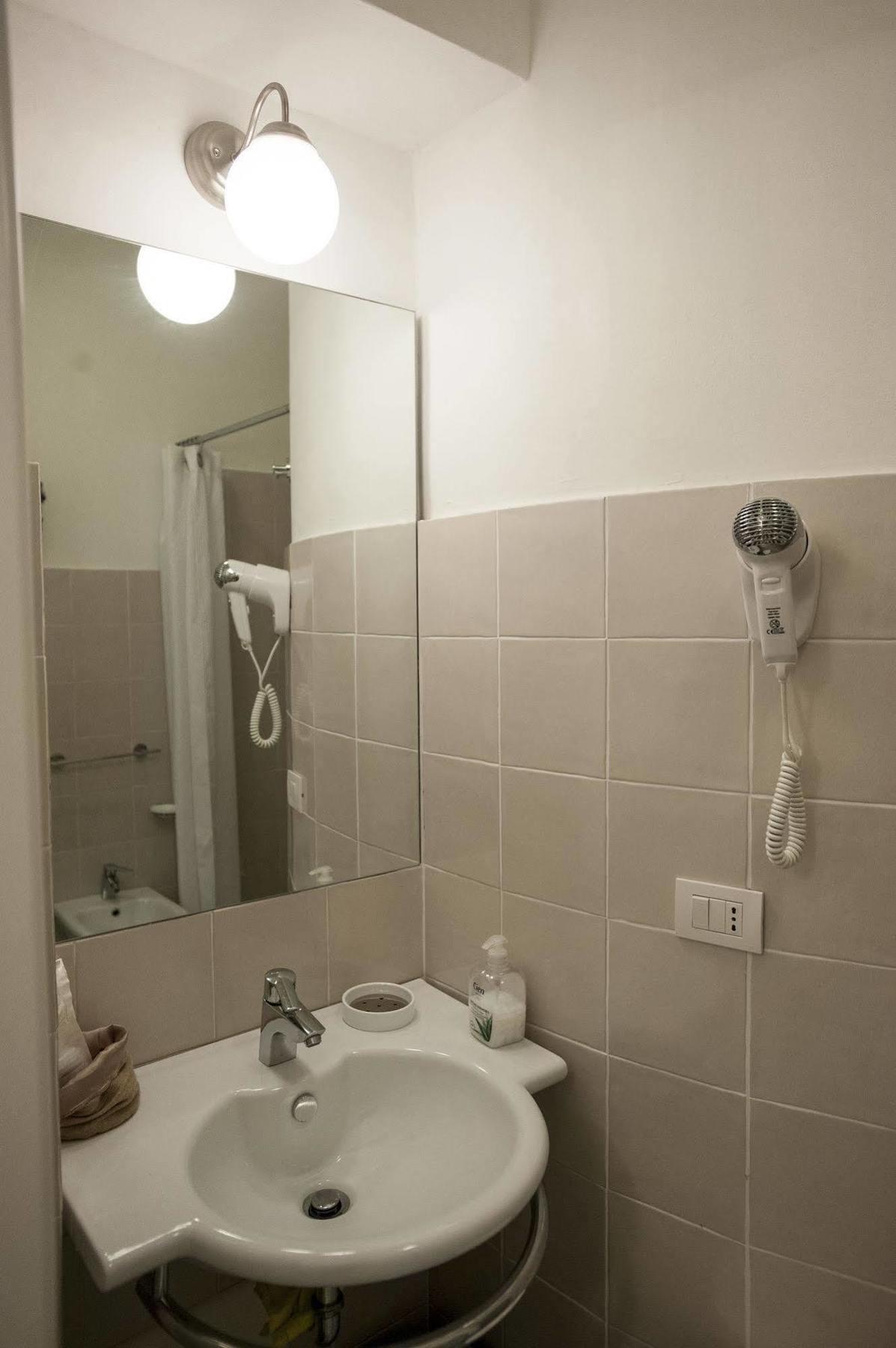 ラヴェッロLa Casa Di Carlaアパートメント エクステリア 写真